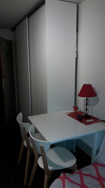 Studio Au Calme Appartement Deville-les-Rouen Buitenkant foto
